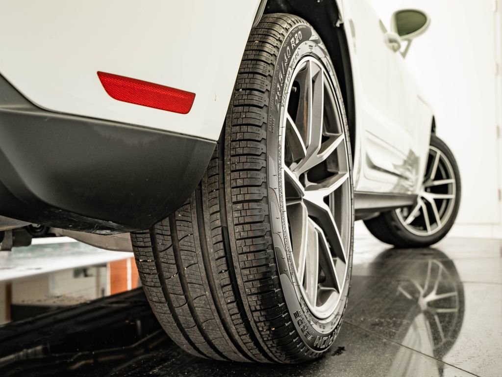 Certified Used 2026 White Porsche  image 51