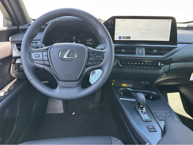 2026 Lexus UX Hybrid 300h Premium - Photo 12
