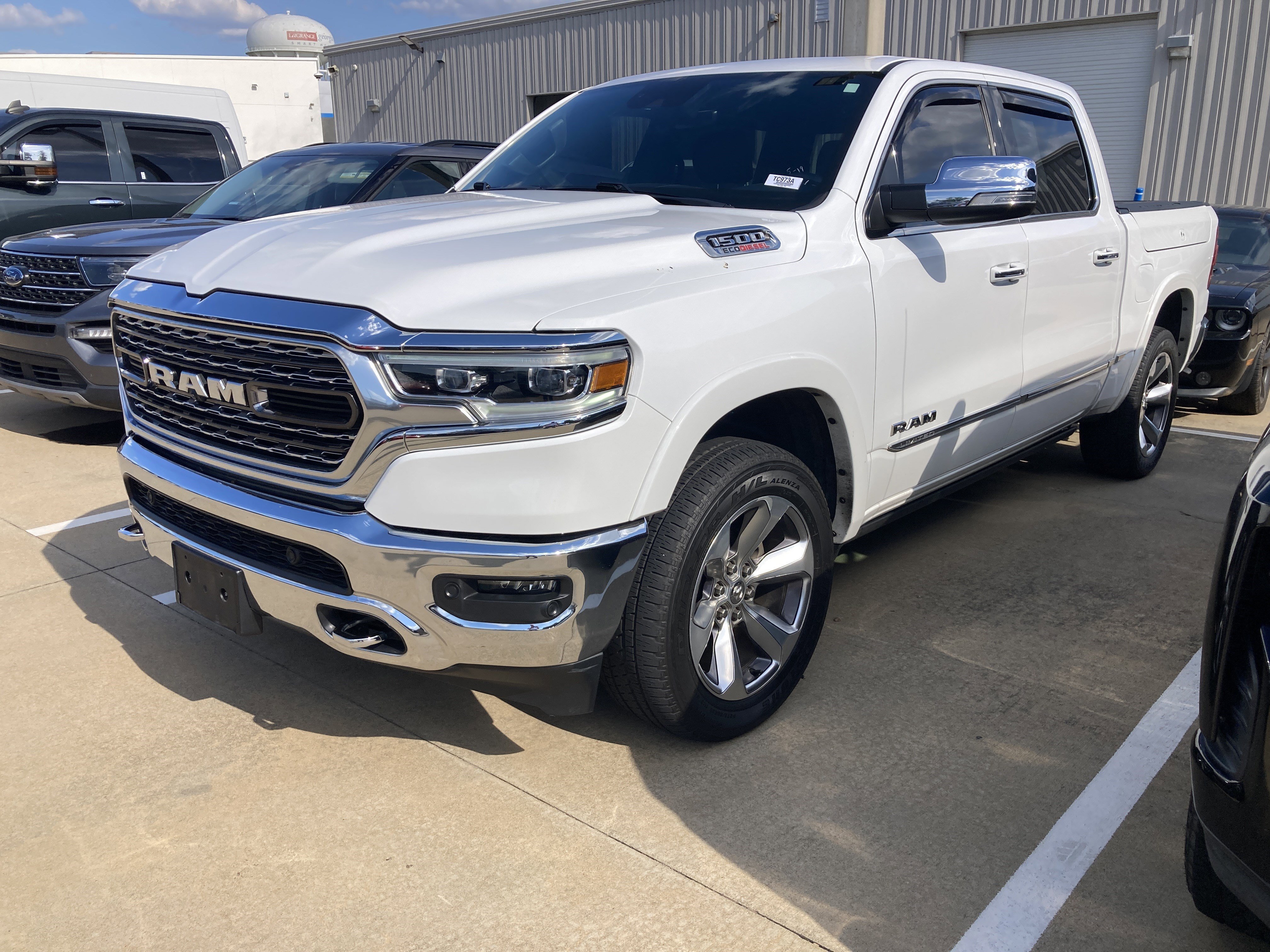 2020 RAM 1500 Limited 4x4 Crew Cab 5'7's photo