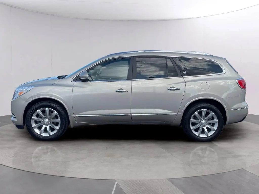 Used 2014 Buick Enclave Premium with VIN 5GAKVCKD0EJ233360 for sale in Racine, WI