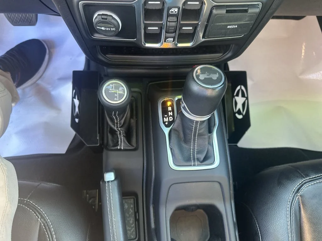 Used 2022 White Jeep Unlimited Sahara 4xe image 27
