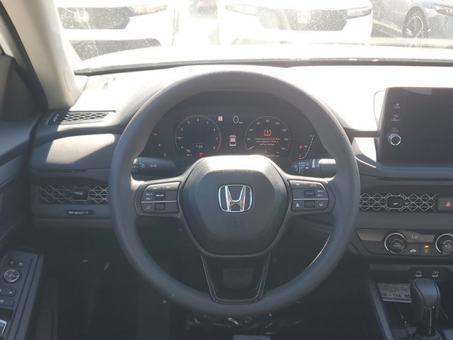 New 2026 Solar Silver Metallic Honda LX image 11
