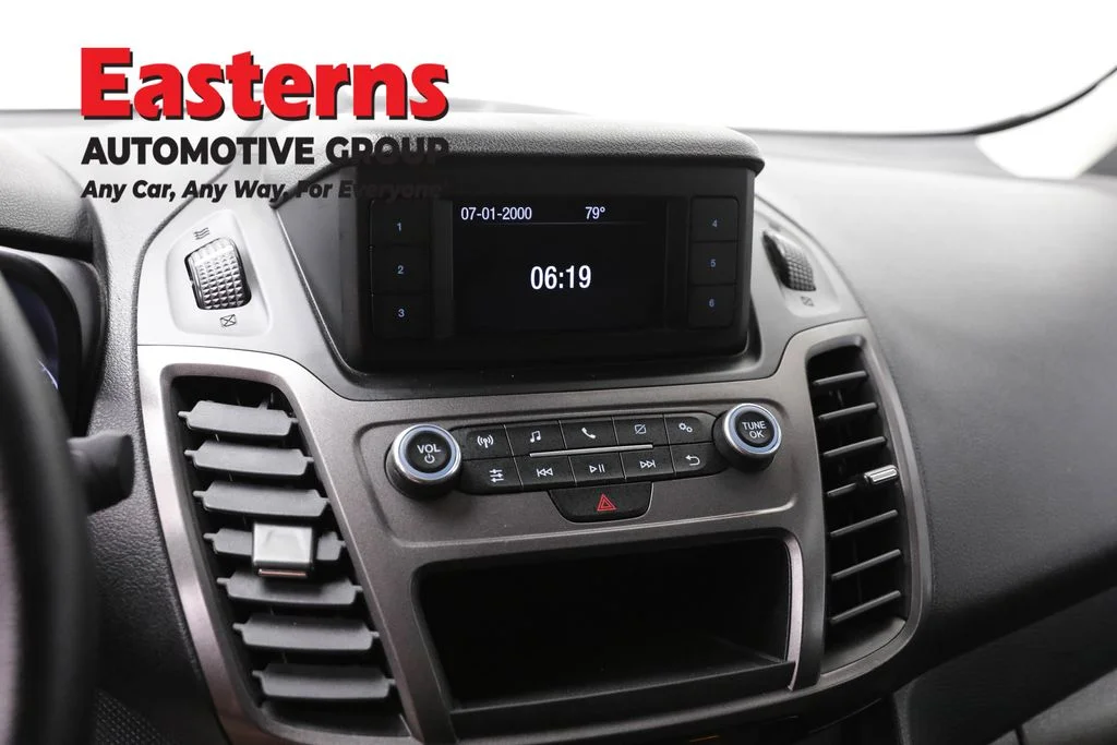 Used 2022 Black Ford XL image 18