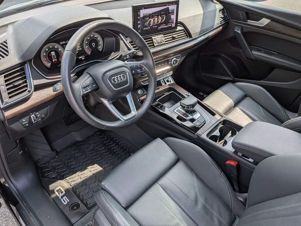 Used 2023 Black Audi 45 S line Premium image 11
