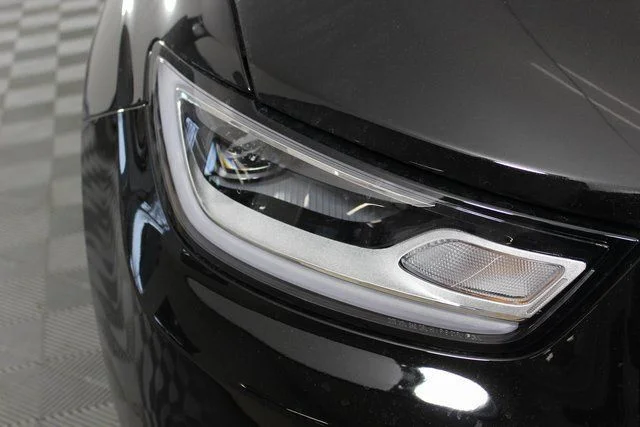 New 2026 Diamond Black Crystal Pearl-Coat Exterior Paint Chrysler Select image 26