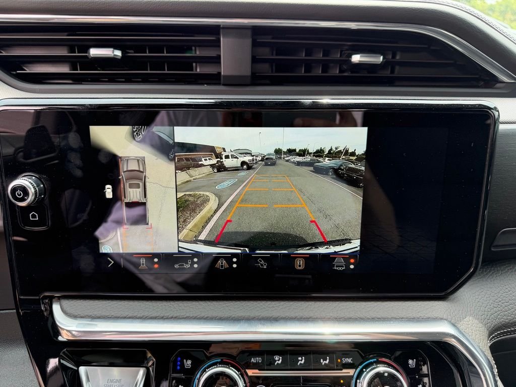 Used 2025 Silver GMC Denali image 24