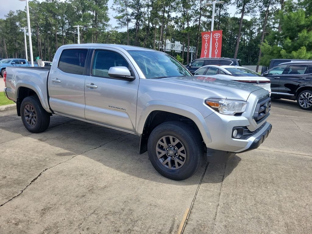 Used 2023 Silver Toyota SR5 image 9