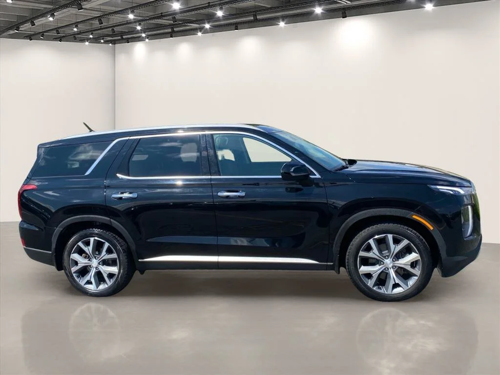 Used 2022 Abyss Black Pearl Hyundai SEL image 8