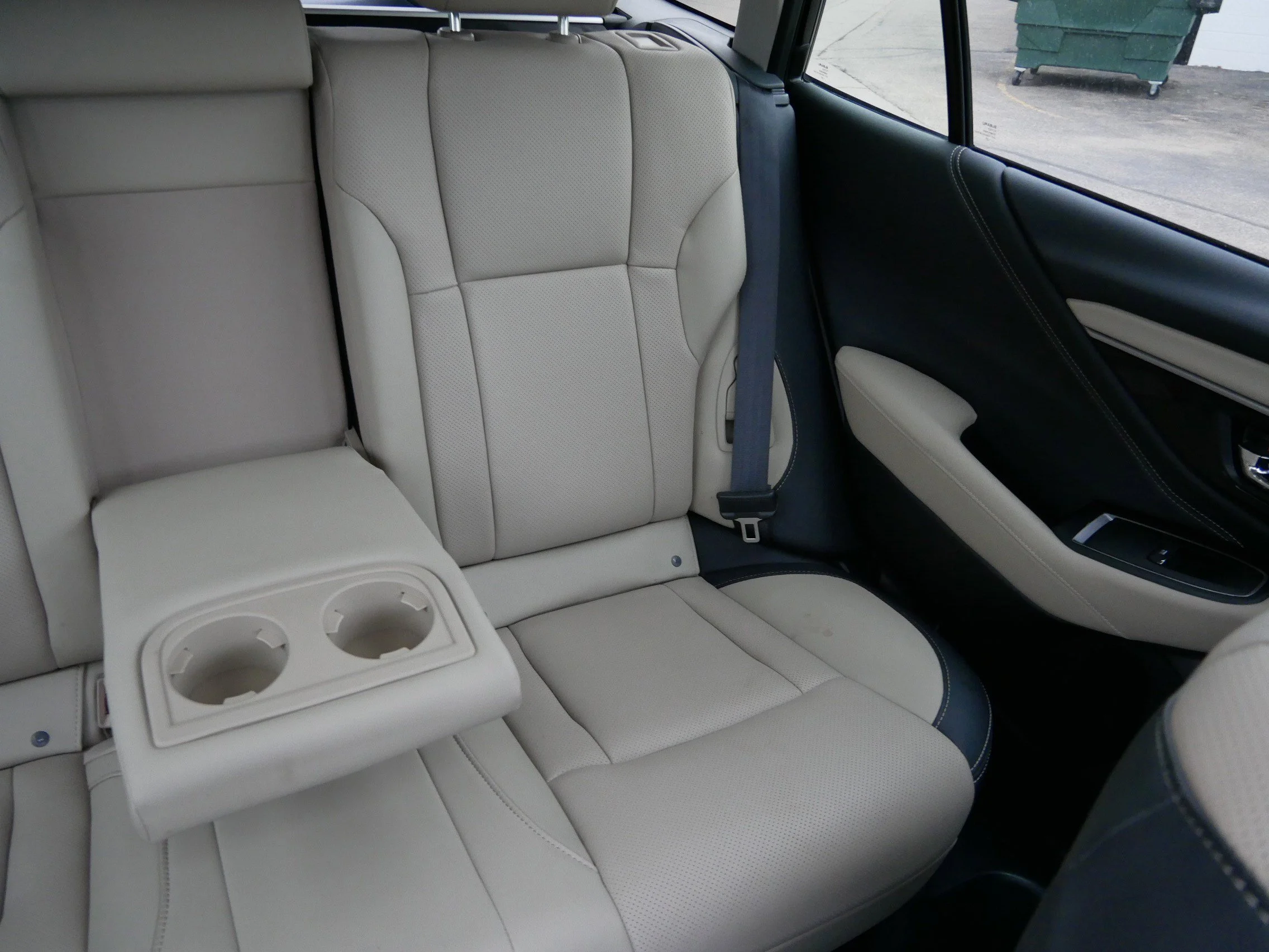 Used 2023 Crystal Black Silica Subaru Limited image 14