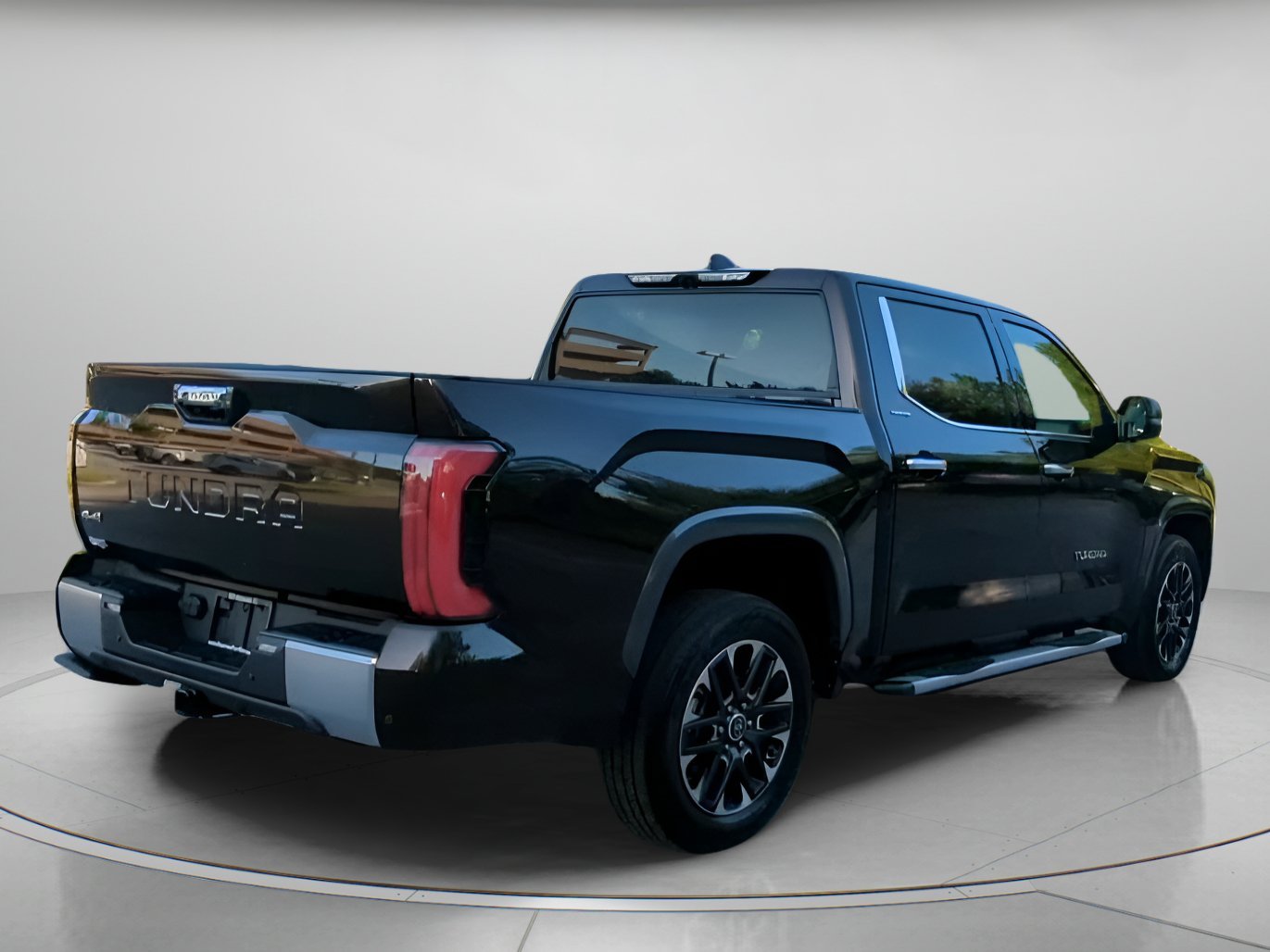 Used 2023 Smoked Mesquite Toyota Limited Crew Cab Pickup image 26