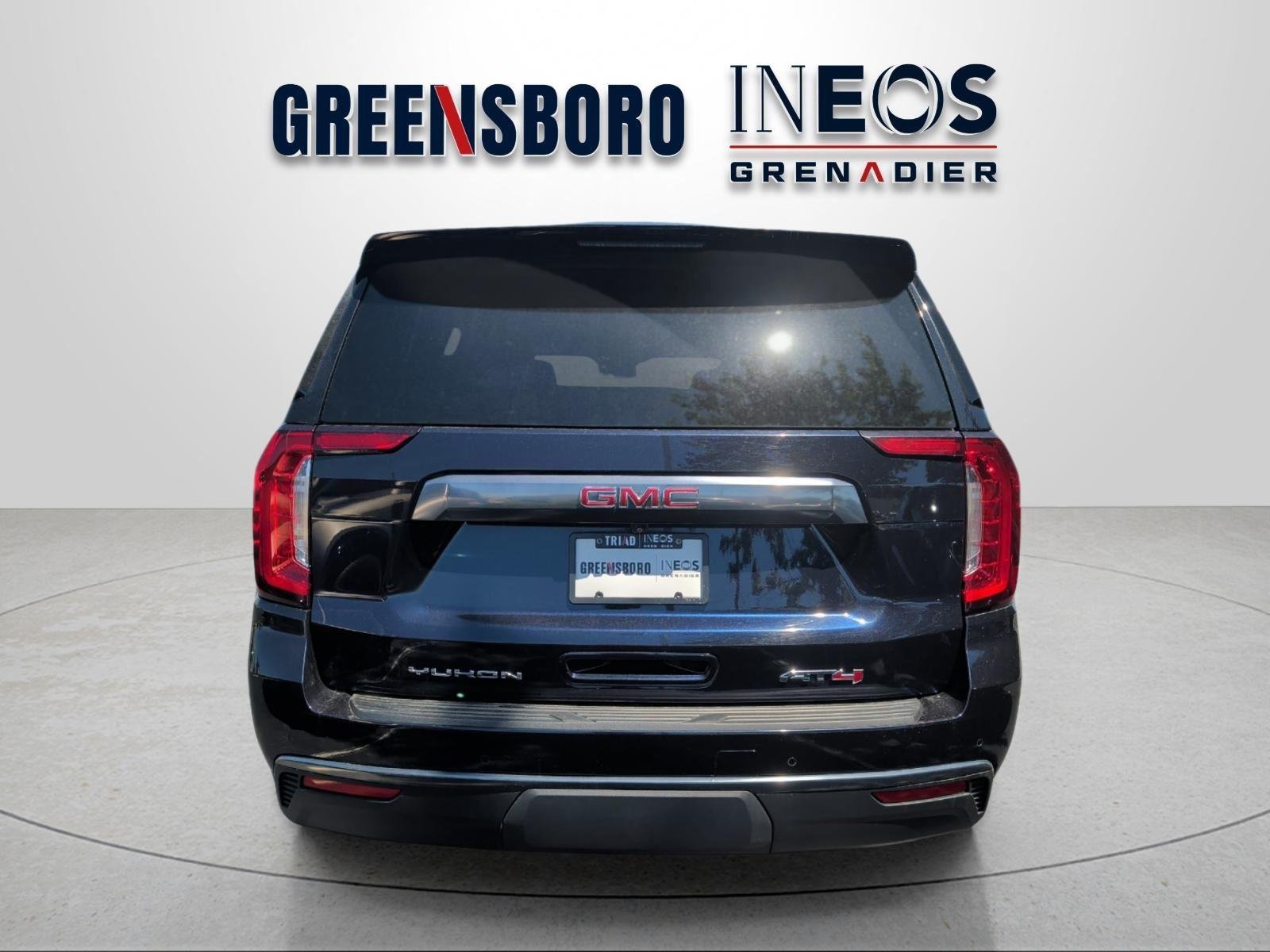 Used 2024 Summit White GMC AT4 image 4