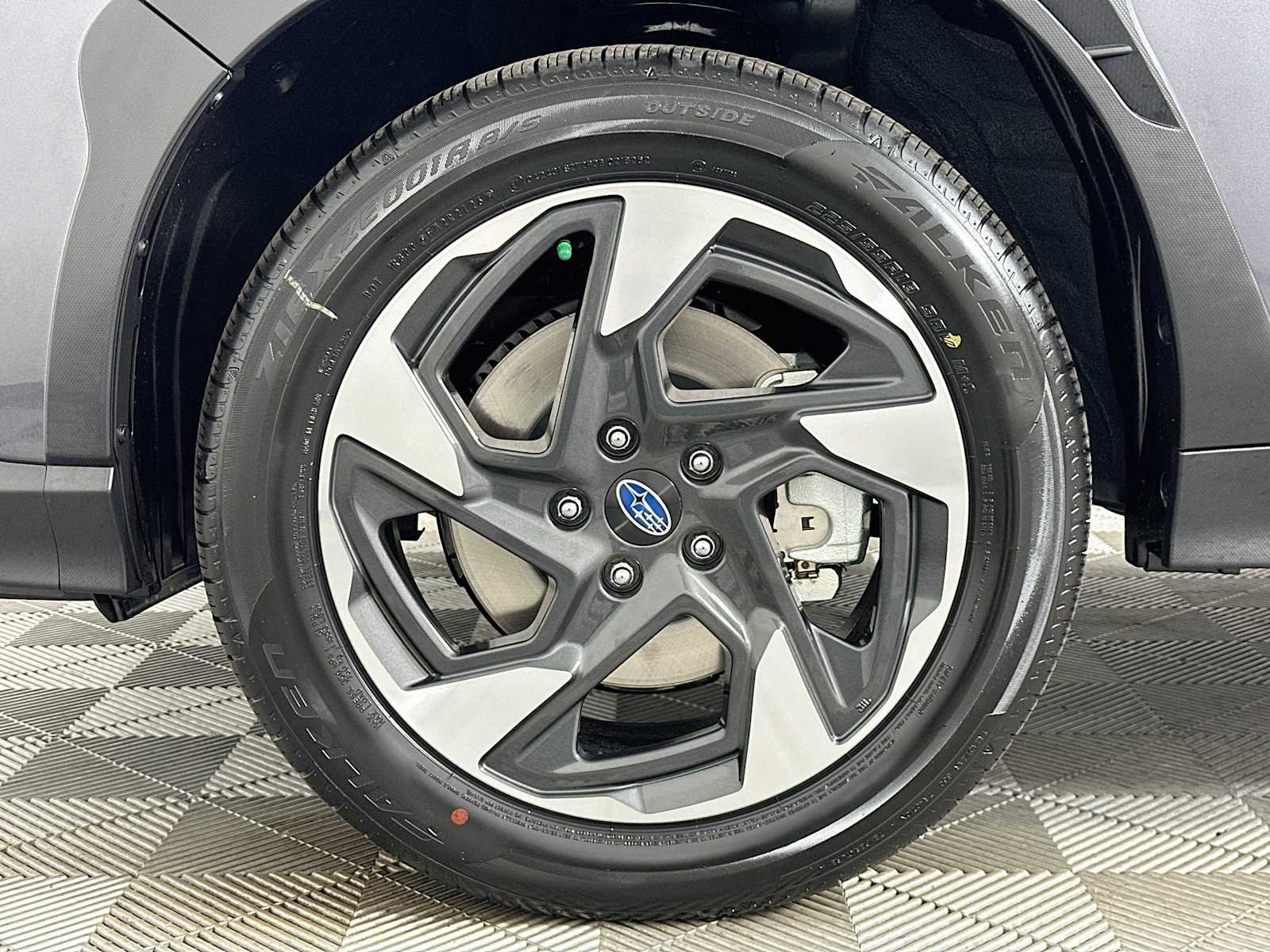 New 2026 MAGNETITE GRAY PEARL Subaru Limited image 27