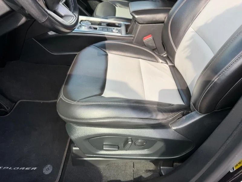 Certified Used 2022 Agate Black Metallic Ford XLT image 22