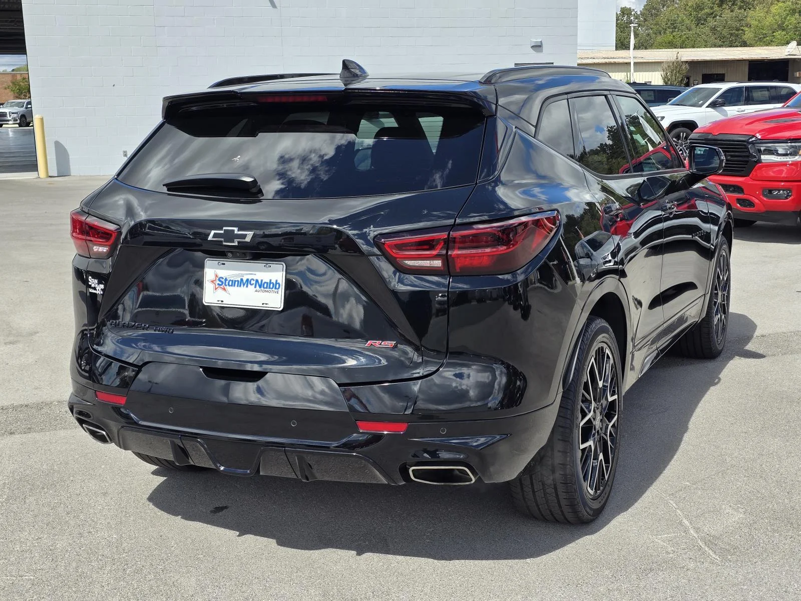 Used 2023 BLACK Chevrolet RS image 7