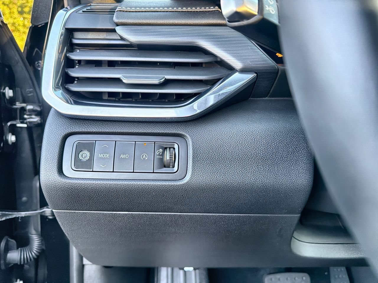 2027 GMC Acadia Elevation - Photo 15