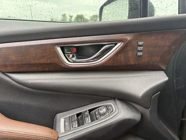 Used 2023 Autumn Green Metallic Subaru Touring image 12