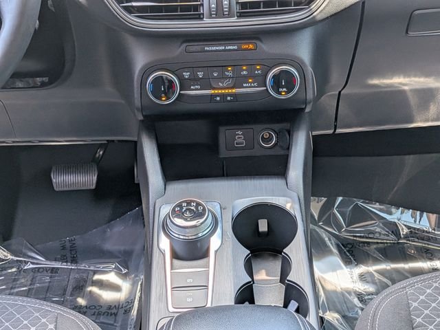 Used 2024 White Ford Active image 21