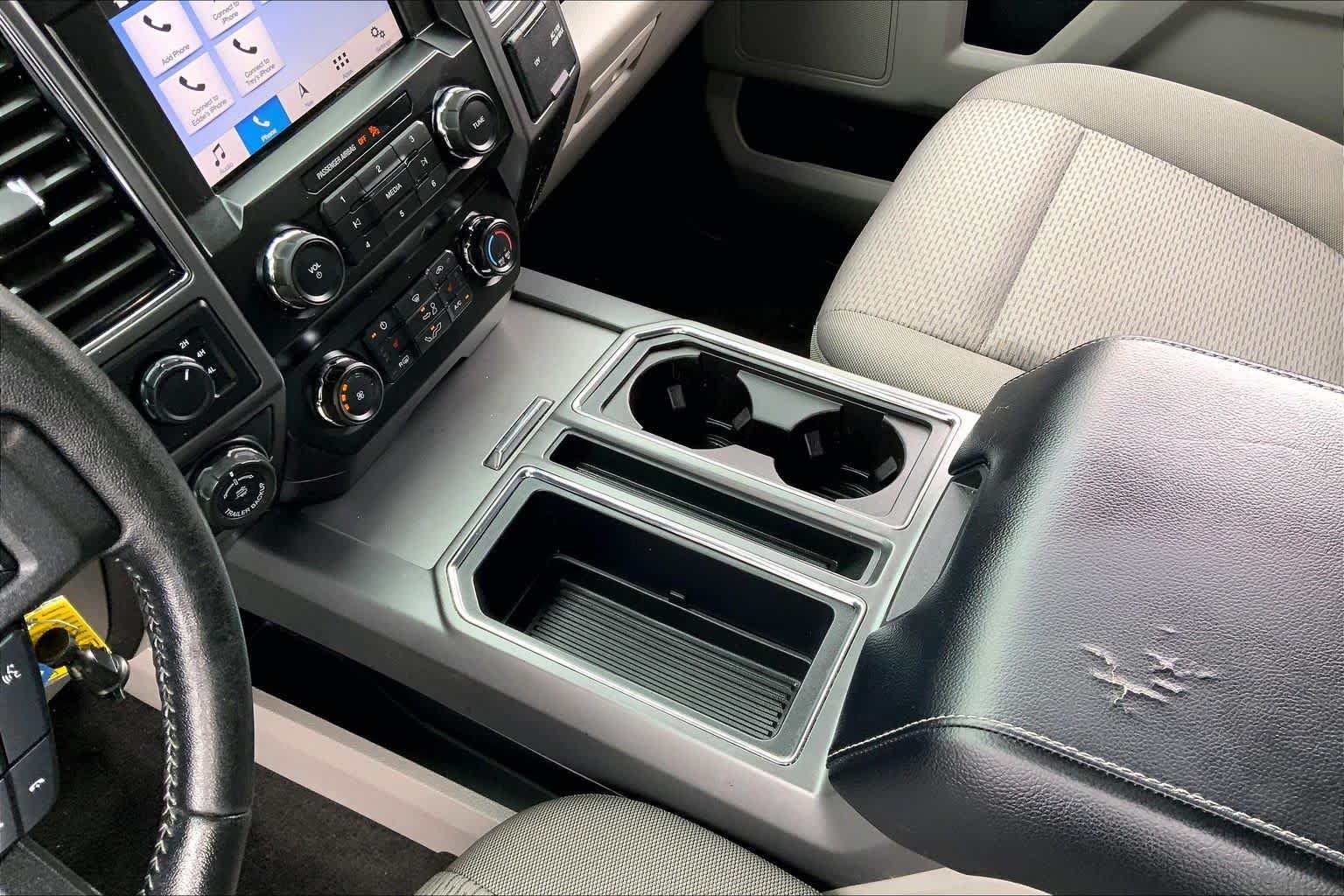 Used 2019 Agate Black Ford XLT image 16