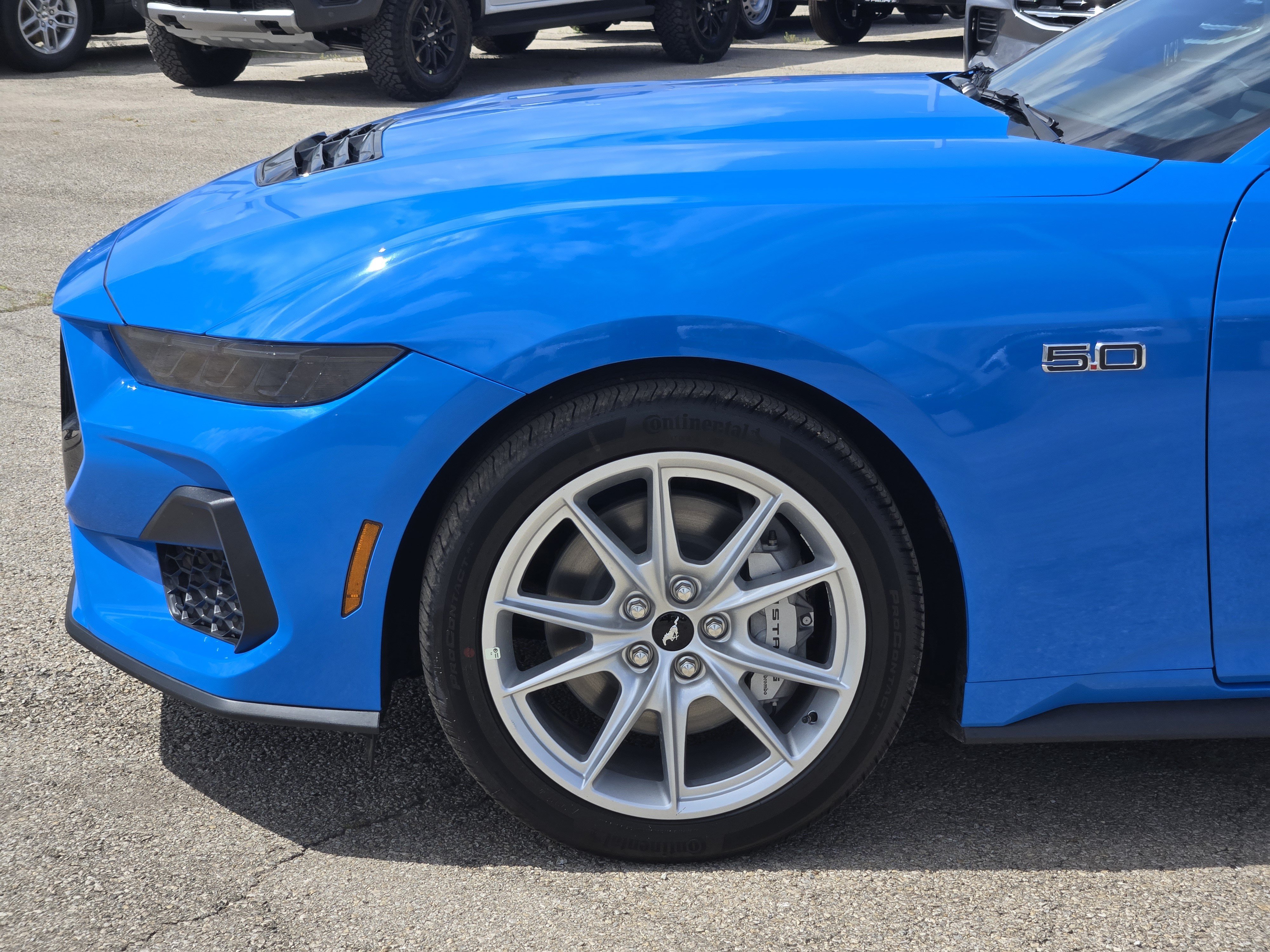 New 2026 Grabber Blue Metallic Ford GT Premium Fastback image 6