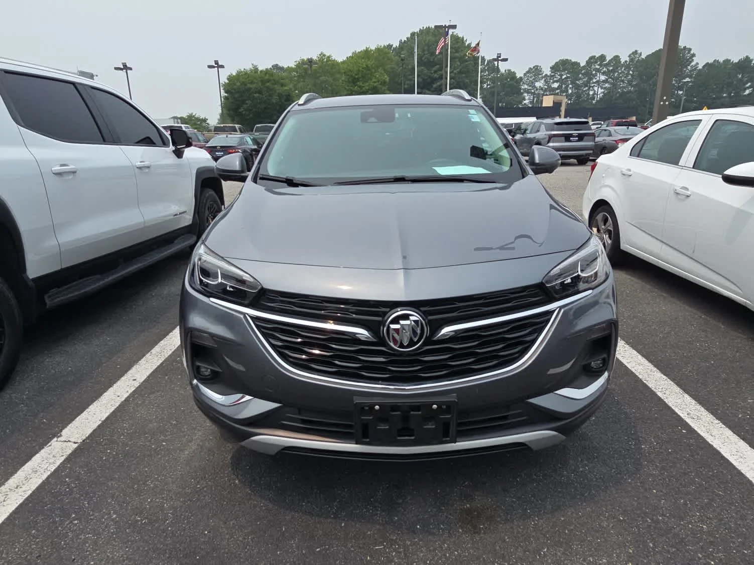 Used 2020 Satin Steel Metallic Buick Essence image 2