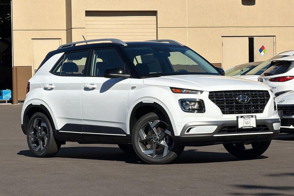 New 2026 White Hyundai SEL w/Two-Tone Roof image 2
