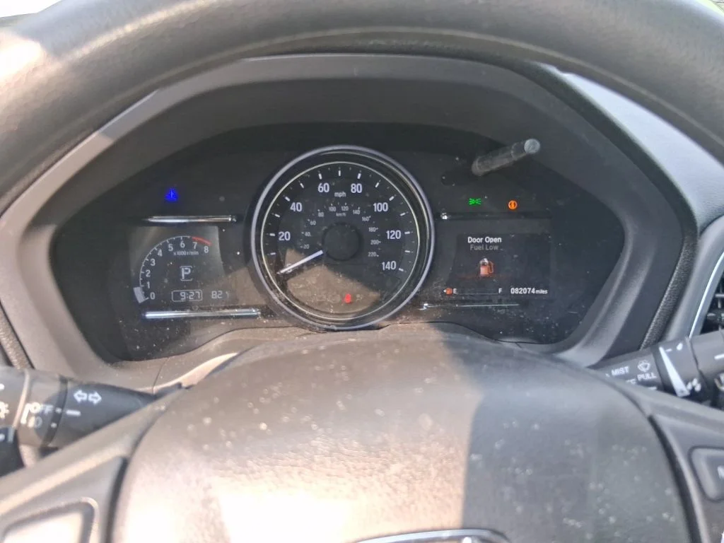 Used 2022  Honda EX image 8