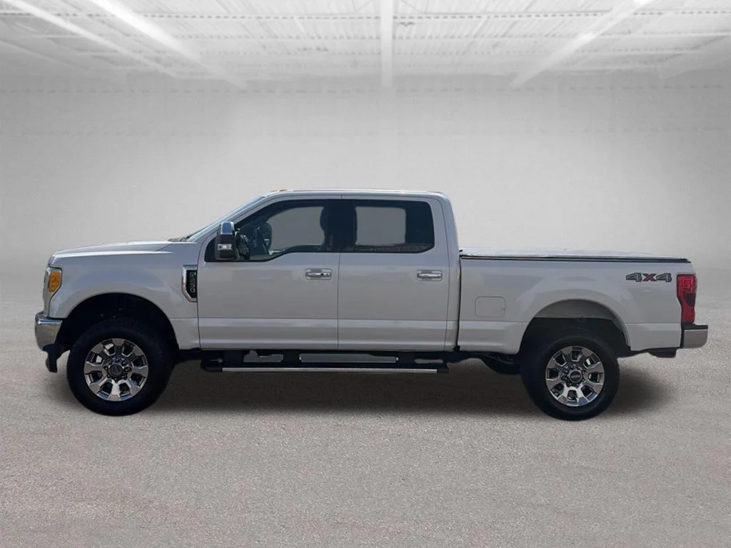 Certified Used 2017 White Platinum Clearcoat Metallic Ford Lariat image 7
