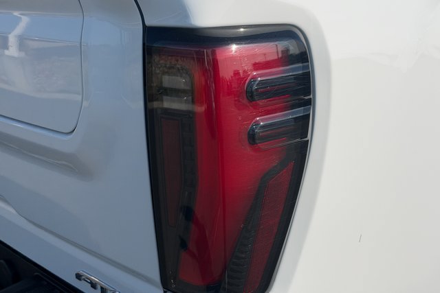Used 2026 Summit White GMC AT4 image 9