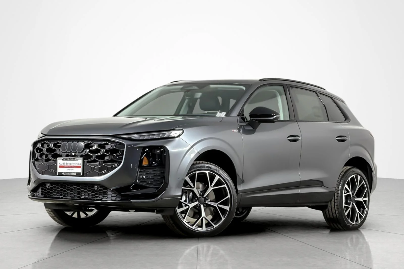 2026 Audi Q3 S line quattro's photo