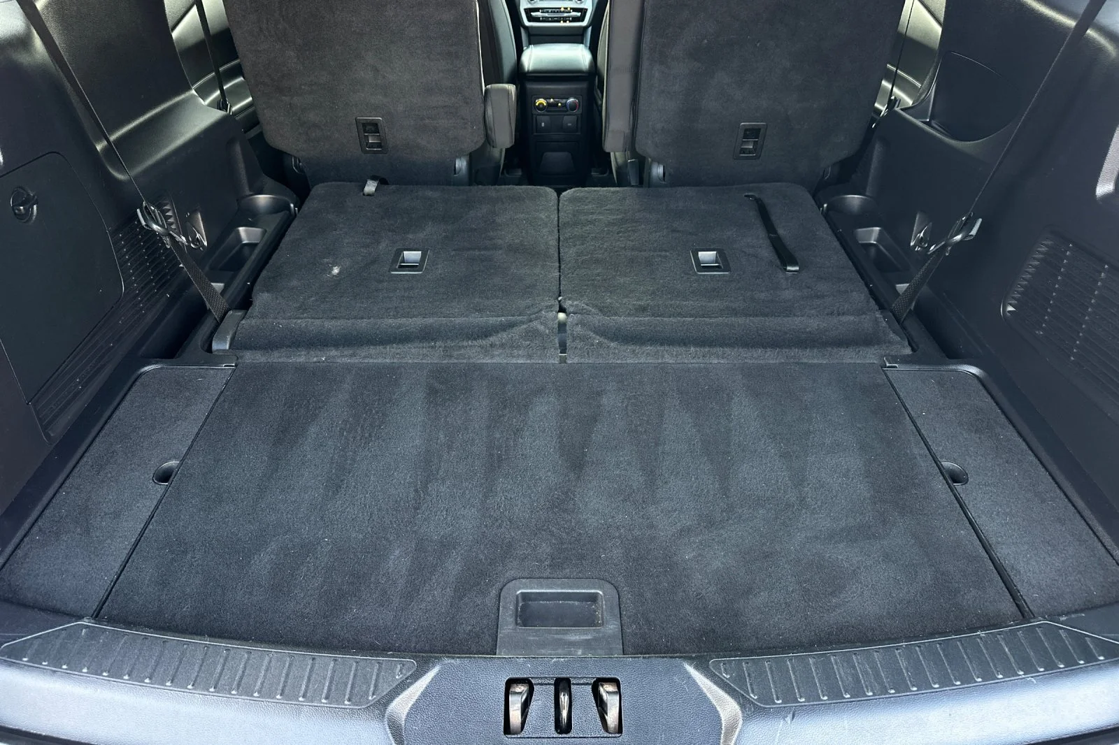 Used 2022 Black Metallic Ford XLT image 16