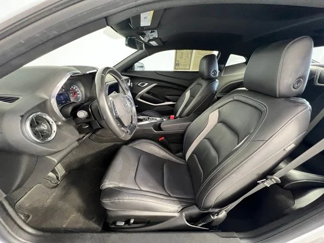 Used 2021 White Chevrolet 2LT image 13