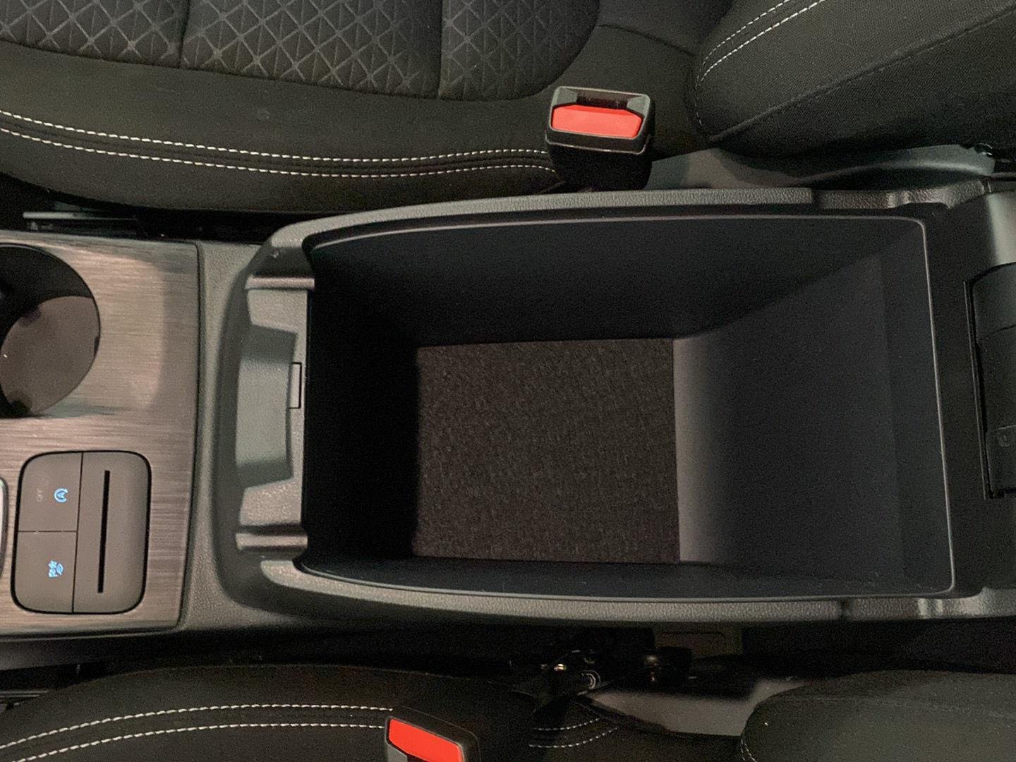 Used 2025 Vapor Blue Ford Active image 8