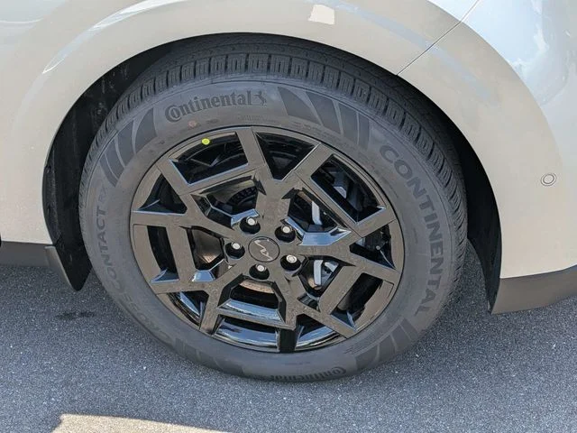 New 2026 Ivory Silver Kia SX image 11