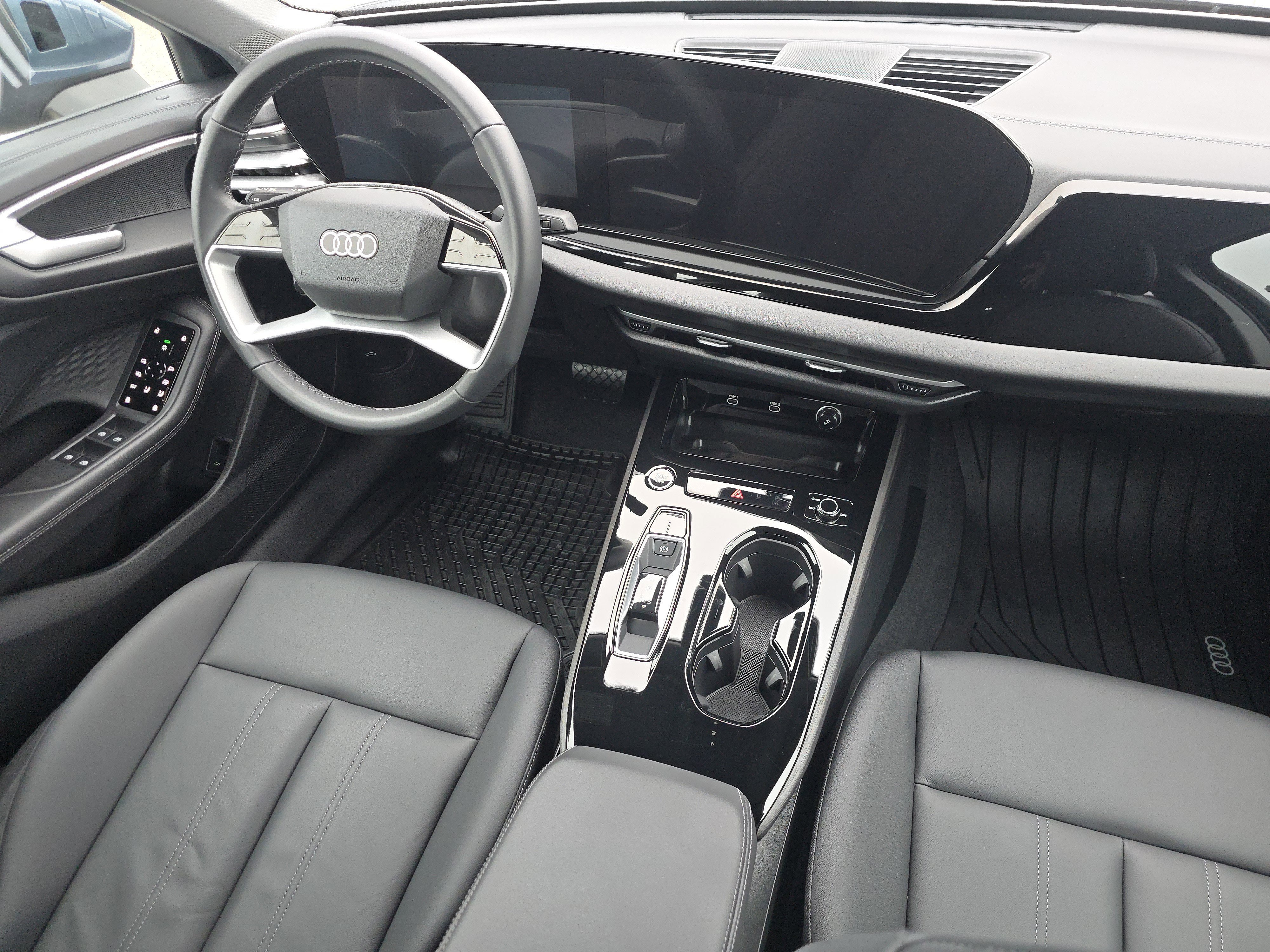 Used 2025 Horizon Blue Metallic Audi Premium image 20