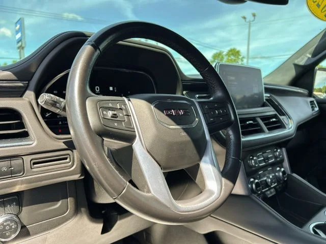Used 2023 Blue GMC SLT image 34