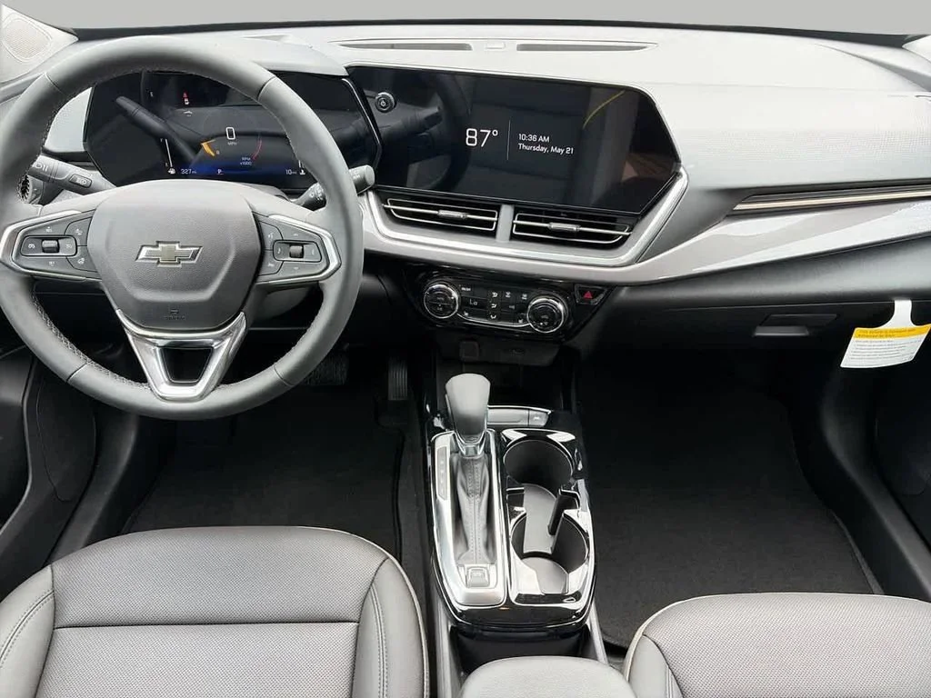 New 2026 Cacti Green Chevrolet ACTIV image 12