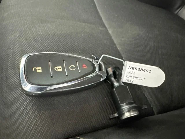 Used 2022 Blue Chevrolet LT image 27