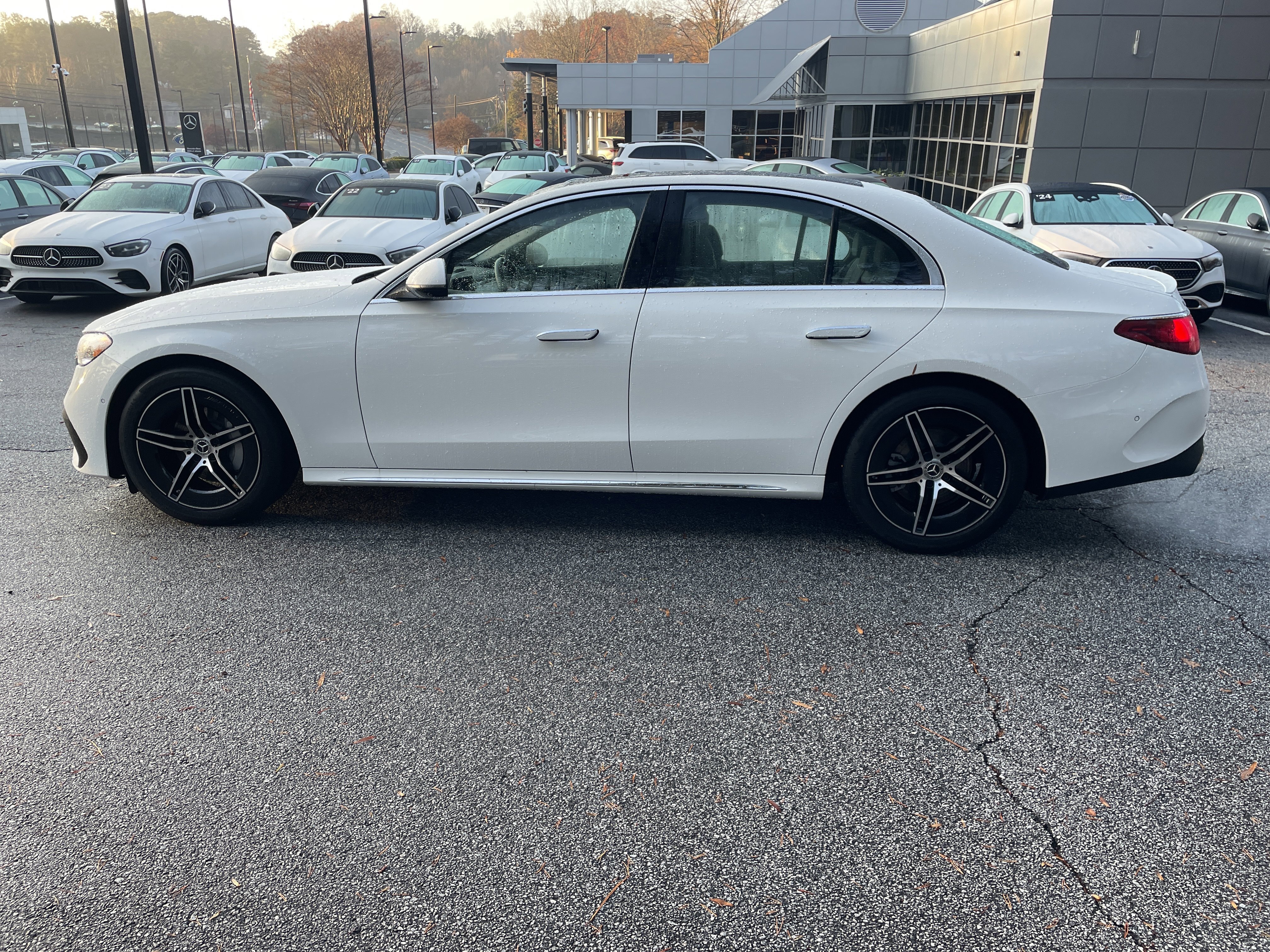 Certified Used 2025 Polar White Mercedes-Benz E 350 4MATIC® Sedan image 15