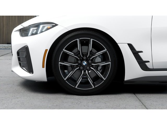 New 2026 Alpine White BMW eDrive40 image 7