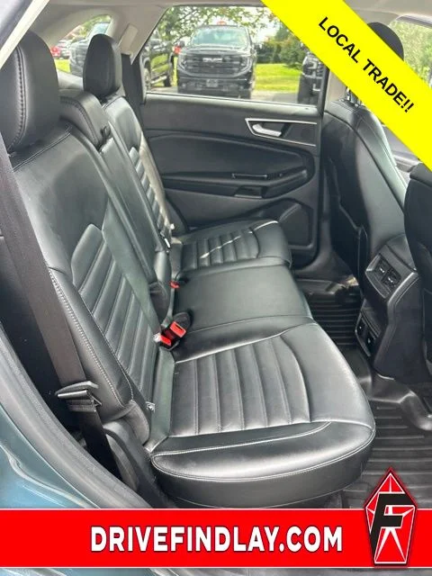 Used 2016 Blue Ford SEL image 7