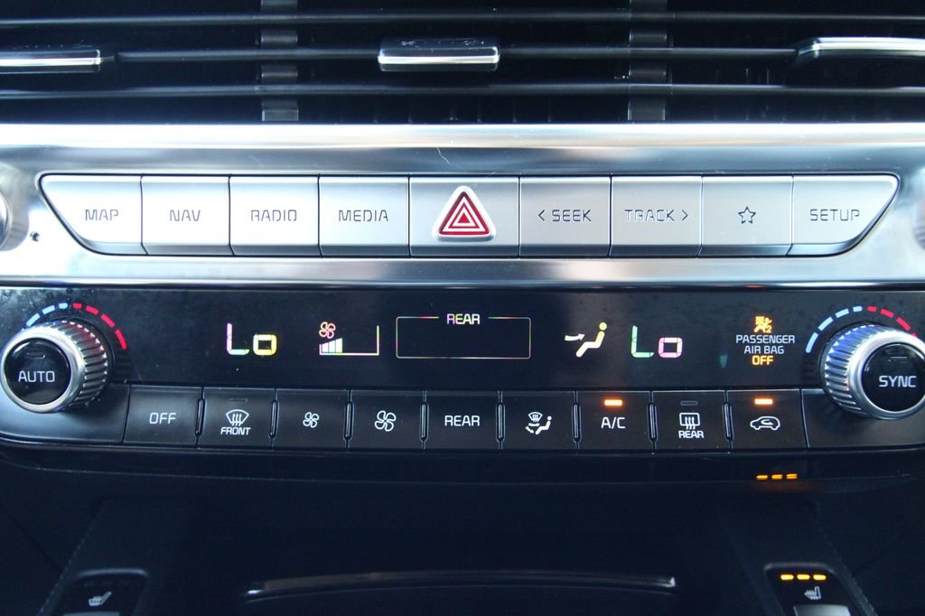 Used 2020 Purple Kia EX image 30