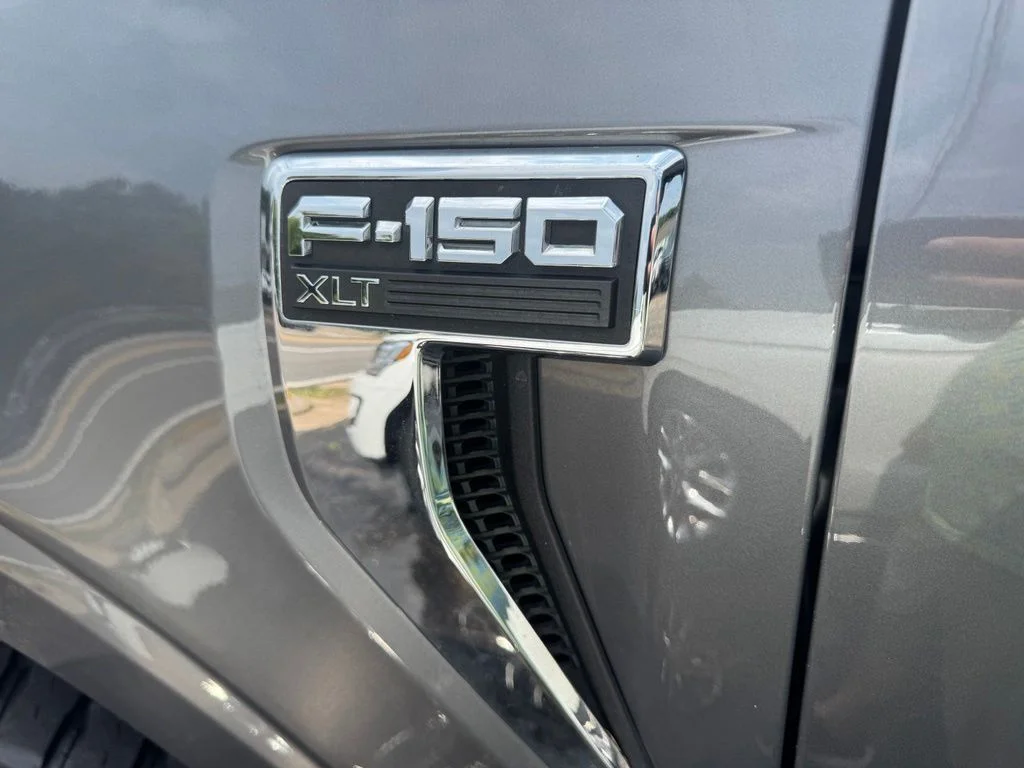 Used 2022 Gray Metallic Ford XLT image 4