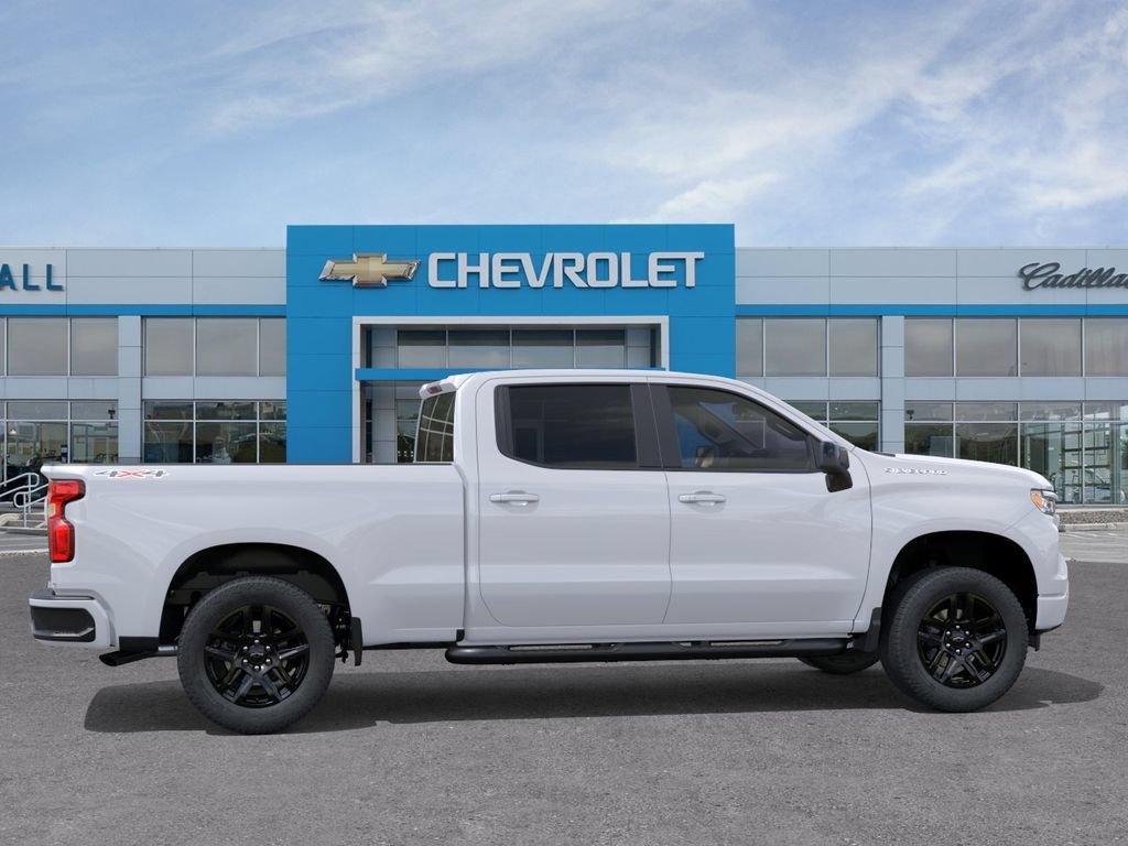 New 2026 Summit White Chevrolet RST image 5