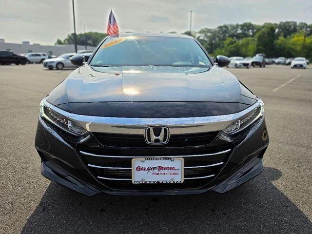 Used 2022  Honda LX image 2