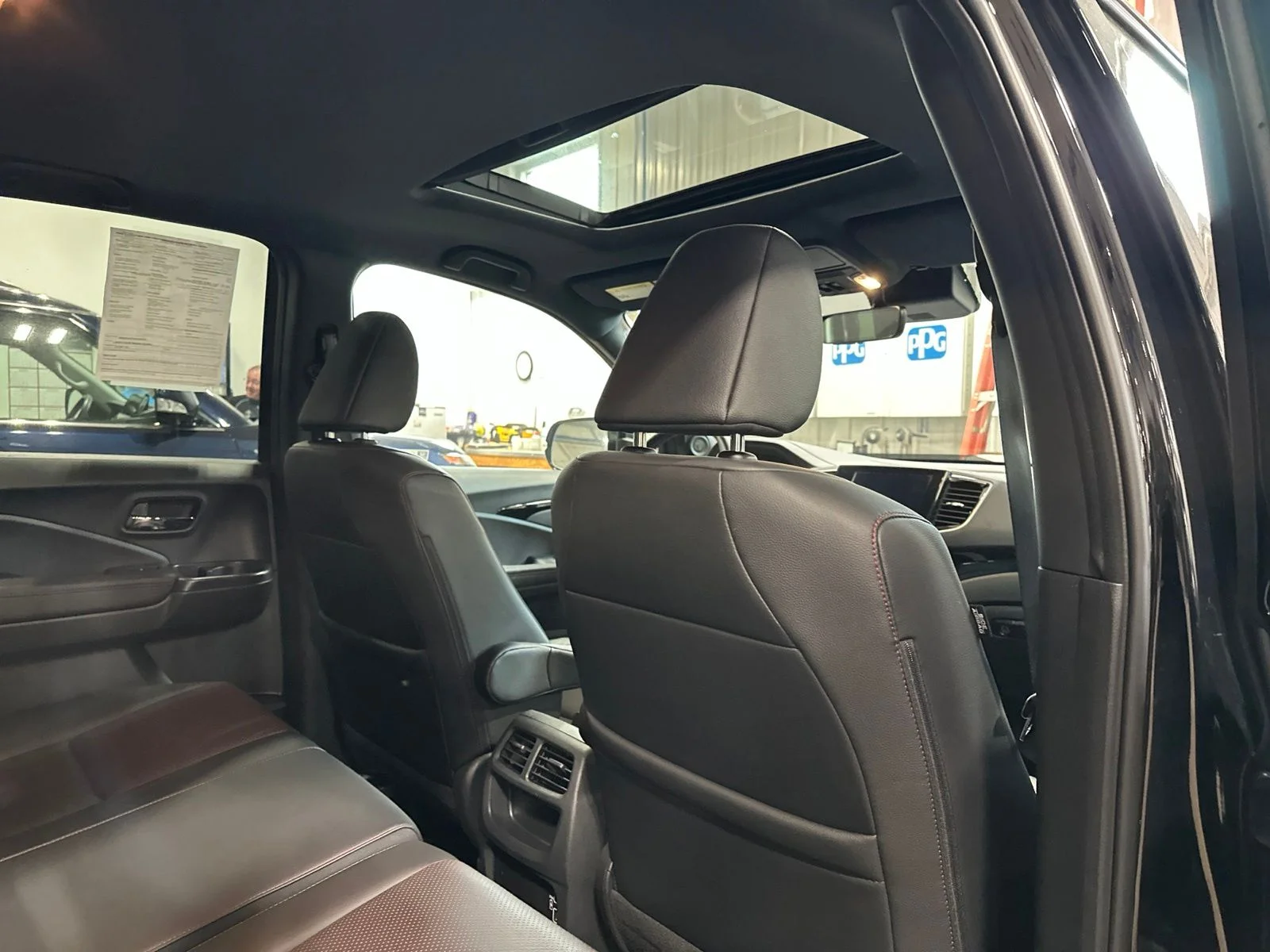 2023 Honda Ridgeline Black Edition - Photo 29