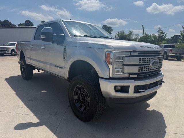 Used 2017 Silver Ford Platinum image 7