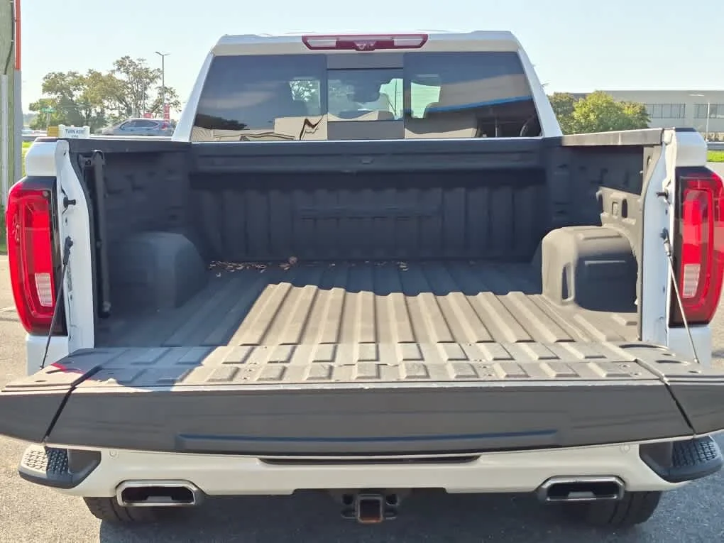 Certified Used 2024 White Frost Tricoat GMC Denali image 23