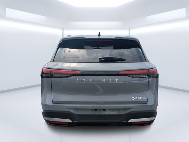 Used 2027 Gray INFINITI LUXE image 4