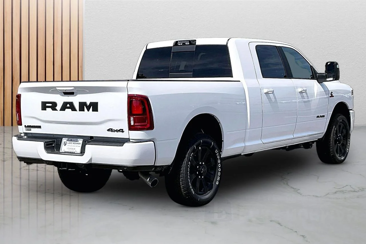 New 2026 Bright White Clear-Coat Exterior Paint RAM Laramie image 9