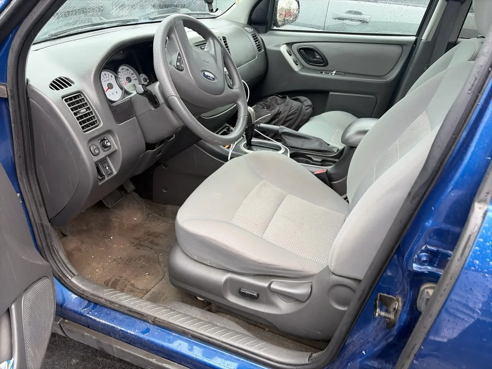 Used 2007 Vista Blue Ford XLT image 3